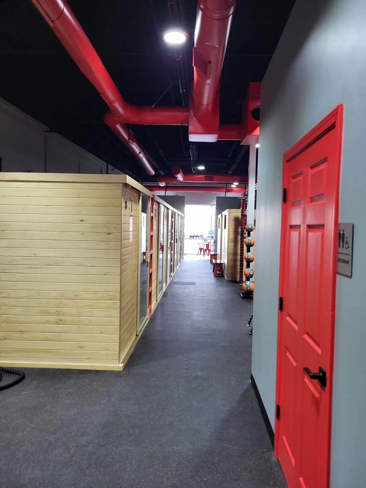 Hotworx completed buildout detail